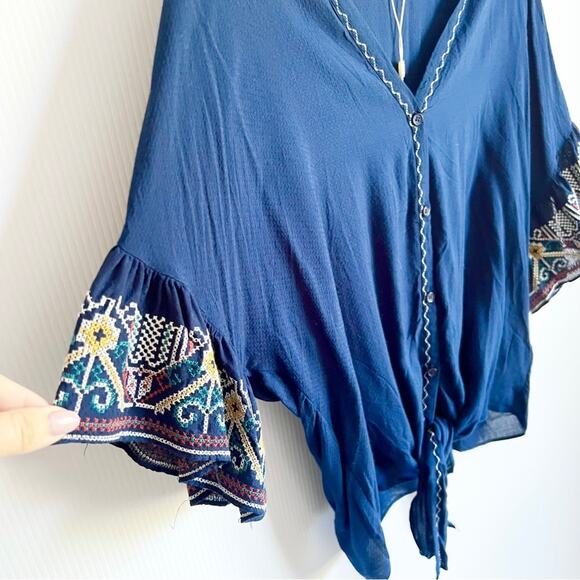Max Studio Boho Ruffle Sleeve Embroidered Button Down Blouse Small - Picture 3 of 11